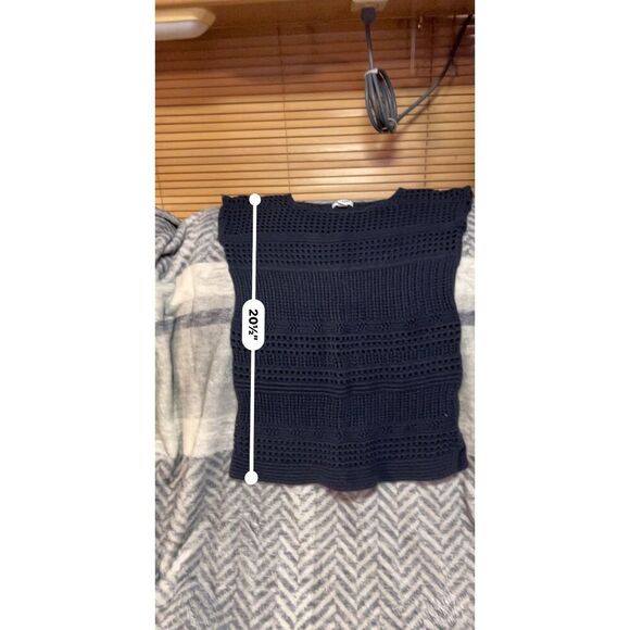Old Navy Black Crochet Knit Sleeveless Top Small Petite - Picture 5 of 6